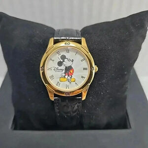 Womens Disney Time Works Mickey Mouse Diamond Cut Crystal Watch New Battery